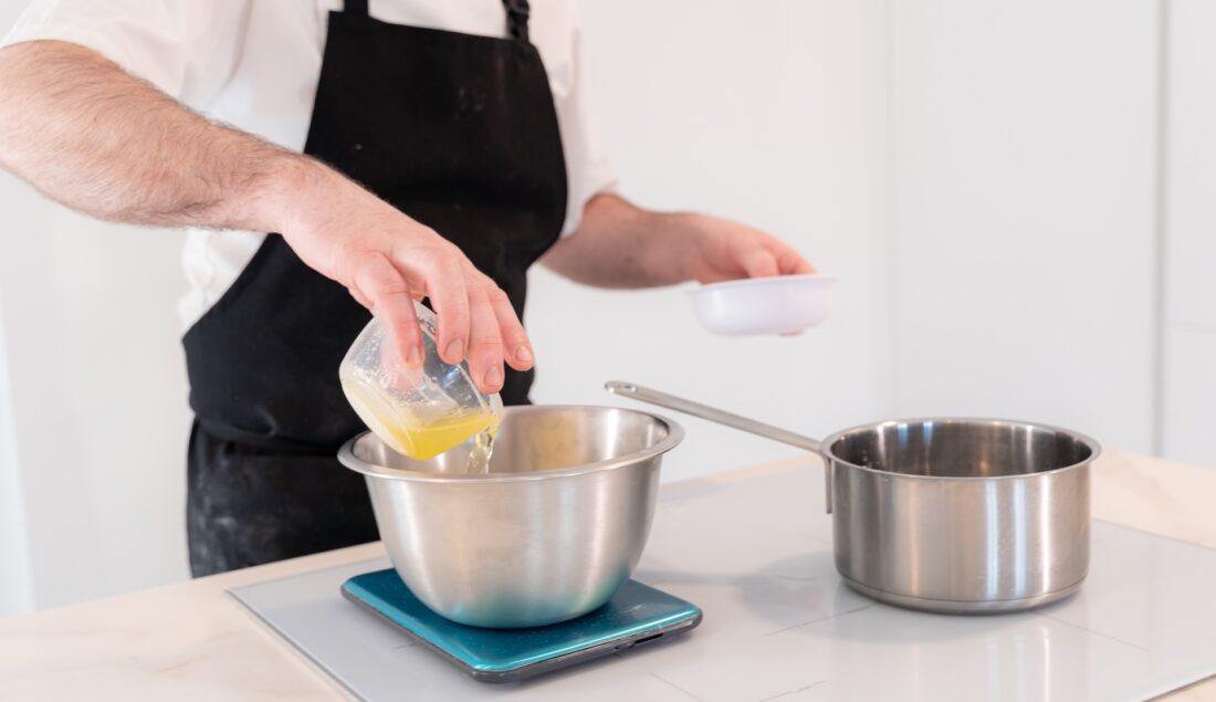 1 litr, ile to kilogramów? Sprawdzamy i odpowiadamy!