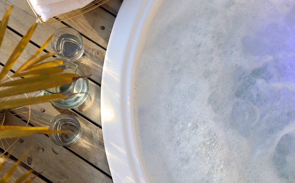 O czym warto wiedzieć wybierając jacuzzi ogrodowe?